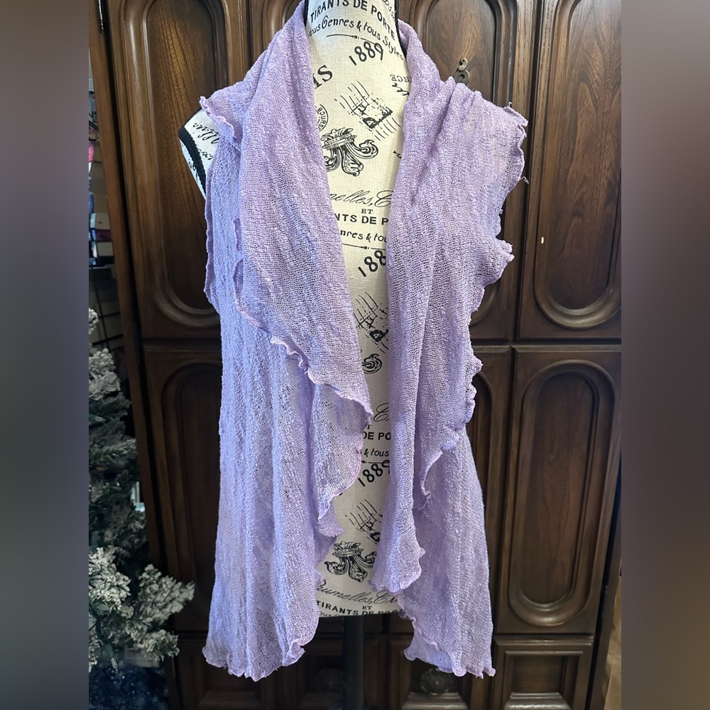 Lavender Ruffled Women's Top